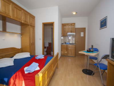 Apartmn 3 studio pro 2 osoby, p?zem